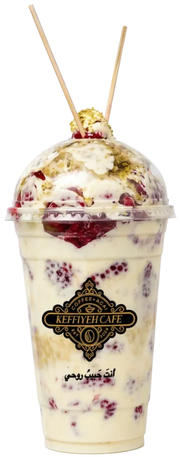Dubai Berry Bliss cup with cream and berries
